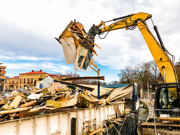 Best Garage Cleanout Services  in Avon, IN
